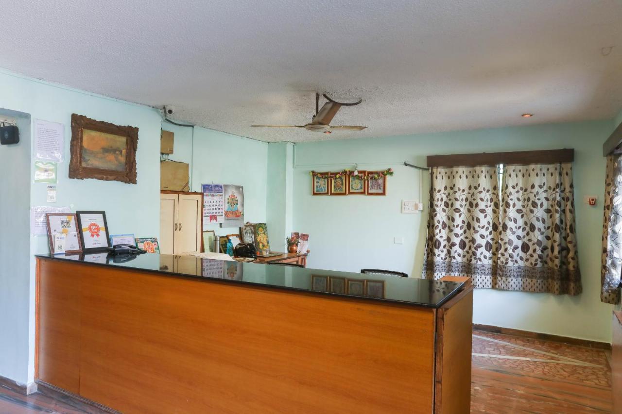 Hotel Pearls Salem Bagian luar foto